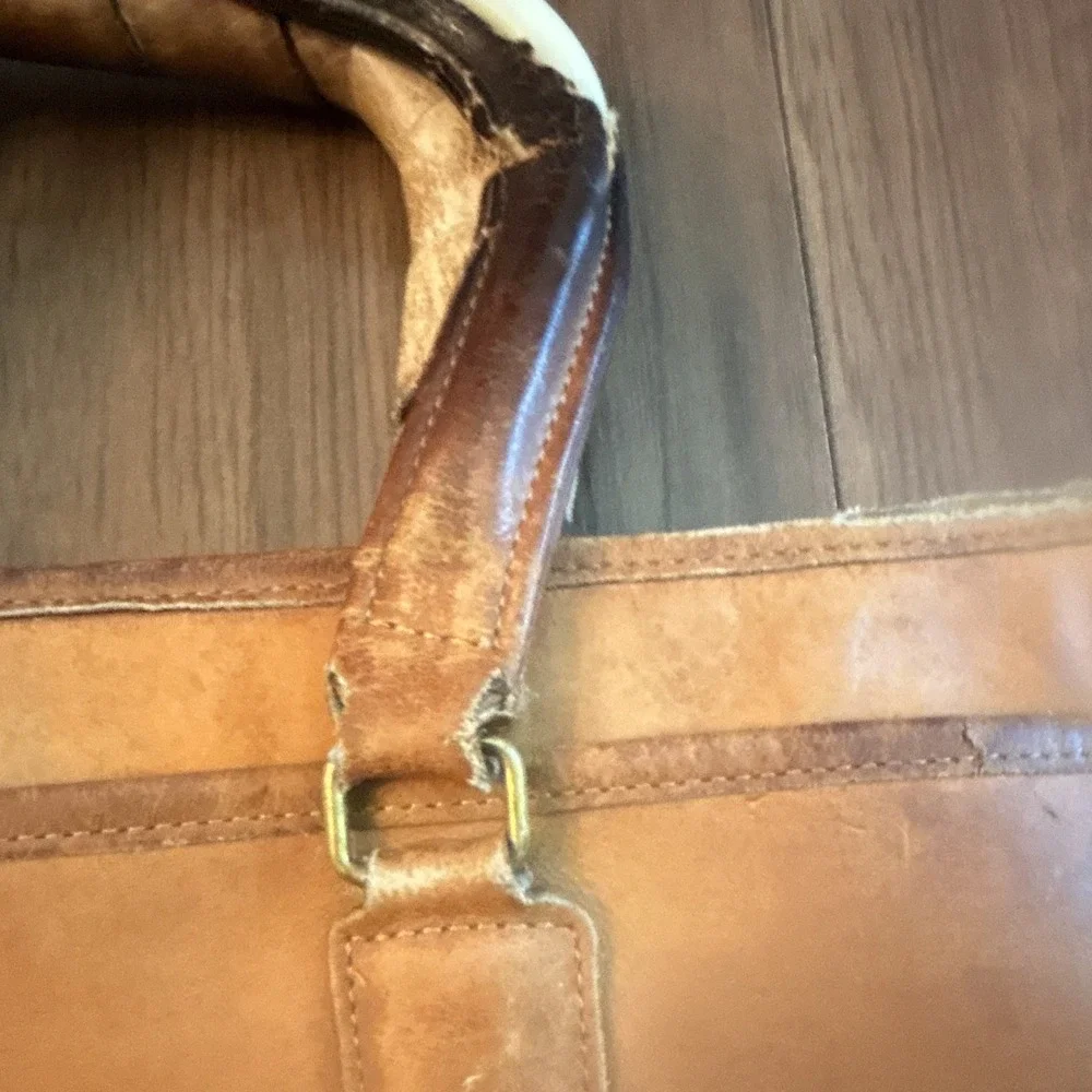 Vintage late 1970 Coach Brown Briefcase made USA w error stitching collector